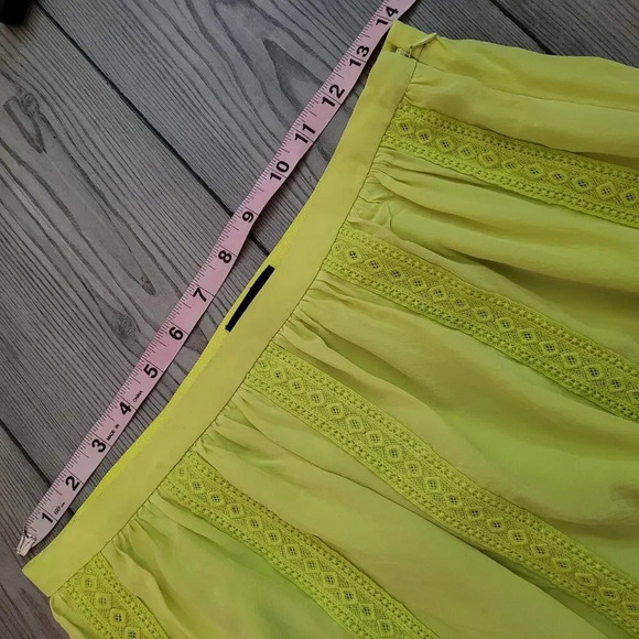 J CREW Womens 100% Silk Skirt Embroidered Pleated Zip Knee Length Chic Vibrant - Picture 7 of 10